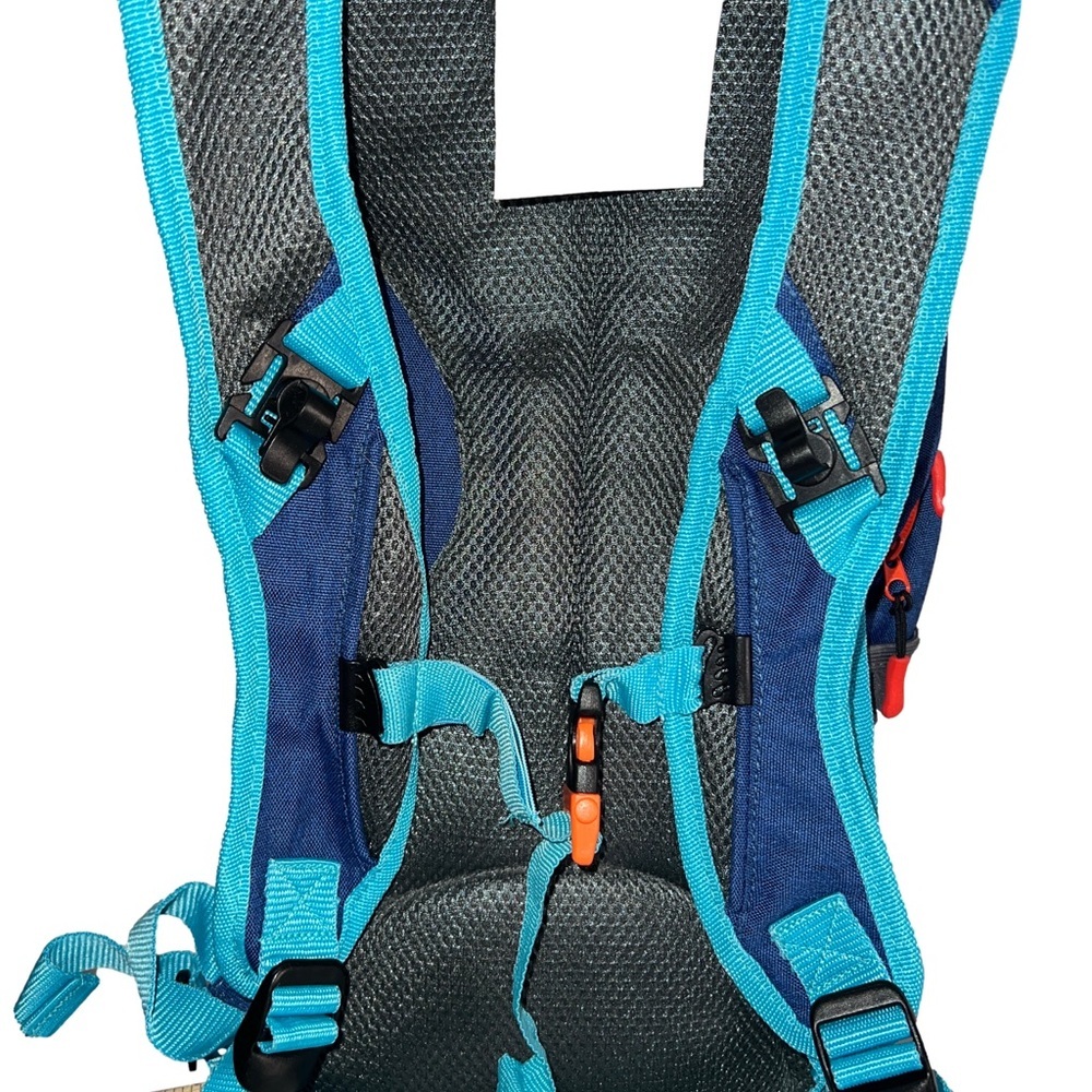 WACOOL Hydration Backpack with Front Pocket, hydration pack bladder - Picture 5 of 15